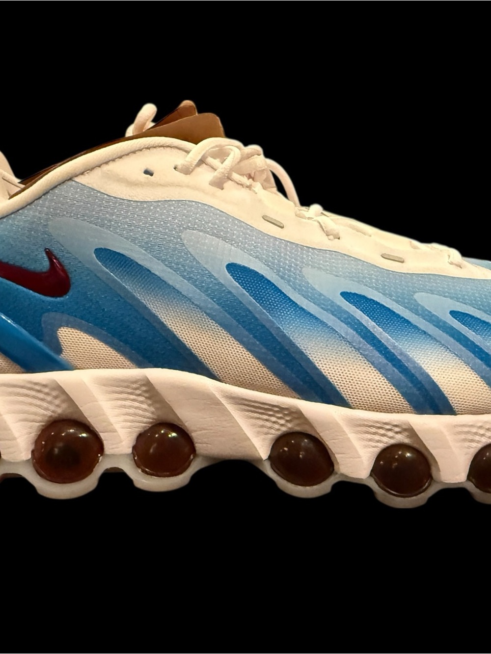 Nike Air Max DN Blue Gradient Men’s Size 12 Air Cushion Running Shoes FJ3508-371